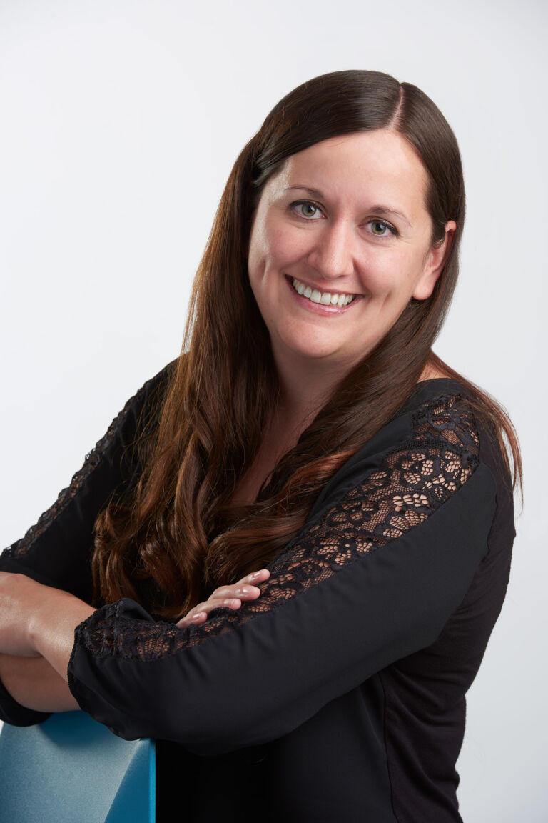 Mary Barker Headshot