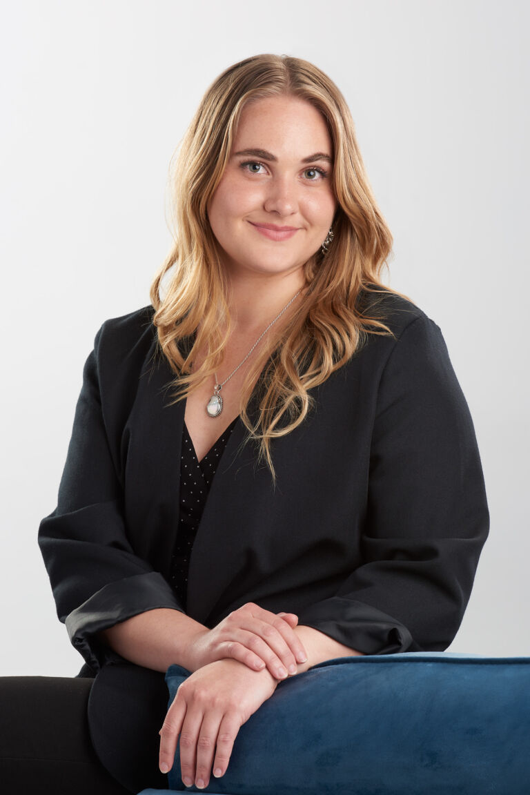 Victoria Pita-Romero Headshot